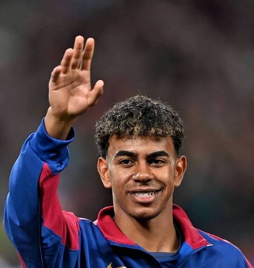 NBA杯半场：布伦森26分，猛龙次节早早祭出“砍人”战术半场52-69落后尼克斯