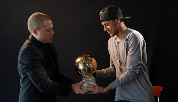 卡内达：弗兰克是浙江队史最优秀外援；刘浩帆出现了韧带伤病