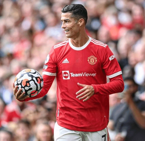 世界杯位置稳了？邮报：凯恩、贝林等五人参与英格兰队新球衣拍摄