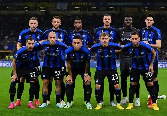 图片报：多特希望以顶薪续约施洛特贝克，但球员还在犹豫