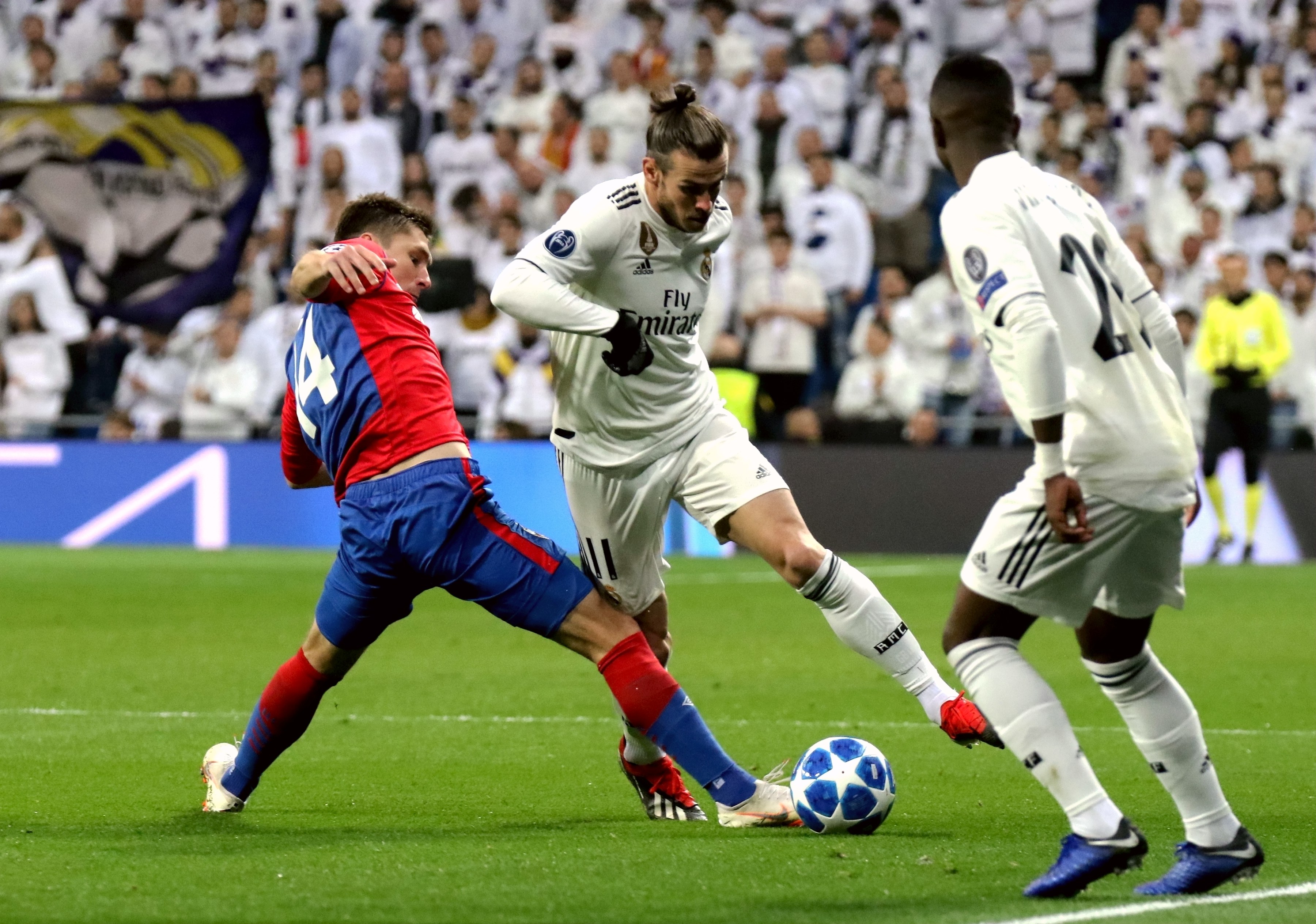 安帅：期待和意大利在世界杯决赛相遇；魔笛完全可以再踢一年