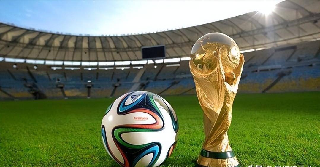 那不勒斯门将罚出时速130公里点球，已成足坛最快点射之一