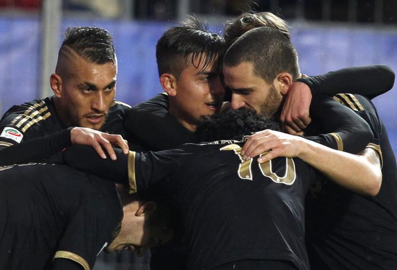 阿森纳在阿斯顿维拉的惊险失利使得争冠形势更加复杂