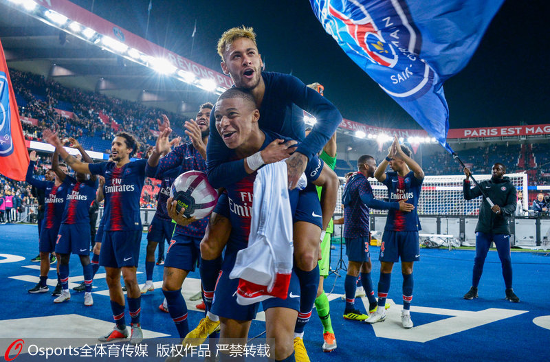 美记：湖人正寻求得到一个3D球员，比如埃利斯或赫伯特·琼斯