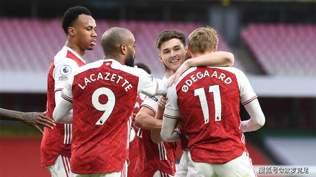 皇马四将染黄，贝林厄姆违规进场遭警告