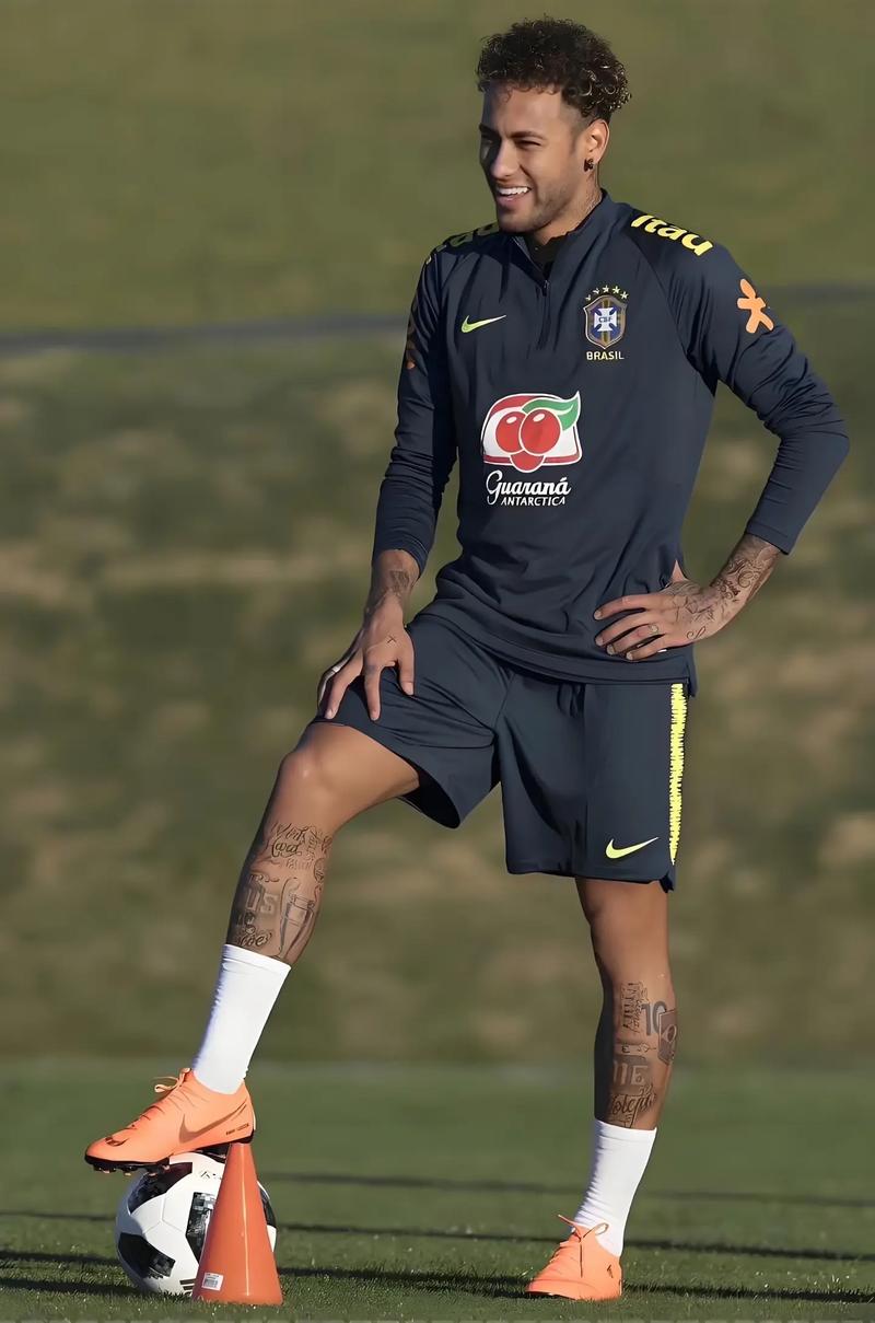 迈阿密国际联合主席：我说梅西是史上最佳球员，老板说那就签下他